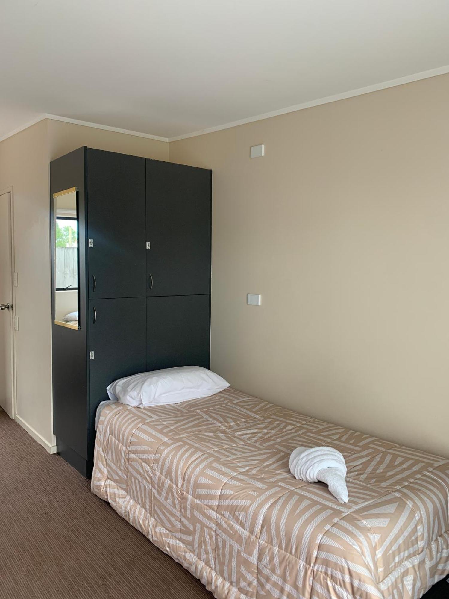 Beachcomber Lodge & Backpacker Kaitaia Esterno foto